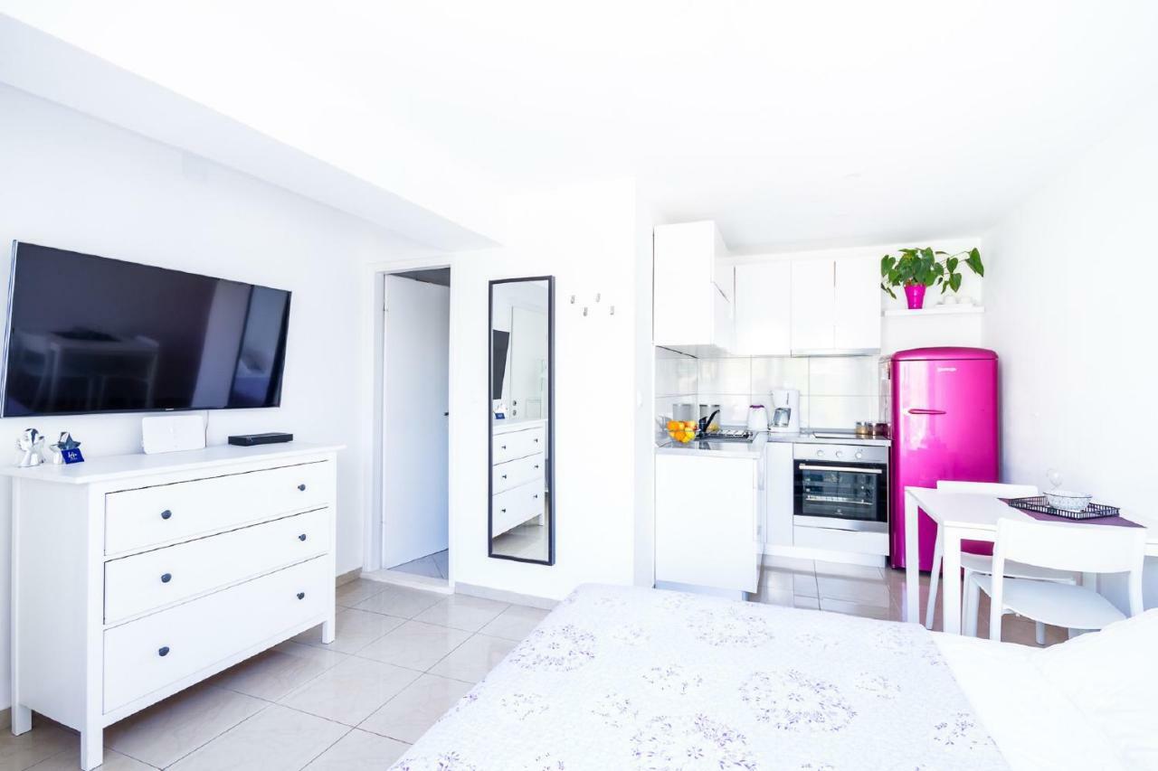 Apartments Laura Корчула Экстерьер фото